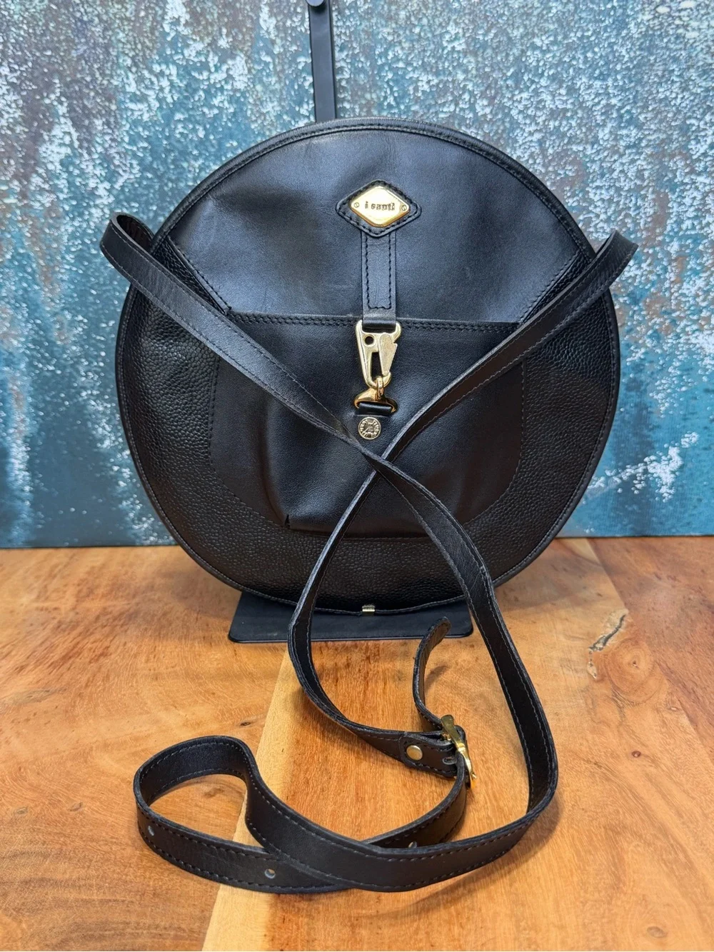 I Santi Milano 1980’s Rare Old Money Made in Italy Black Leather Canteen Bag
